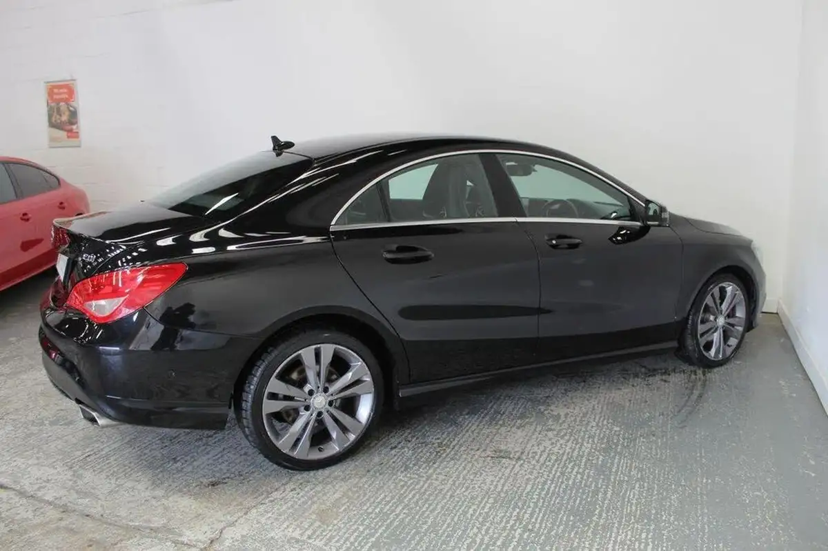 2013-mercedes-benz-cla-21td-cla-220-cdi-sport-21cdi-170bhp-big-10