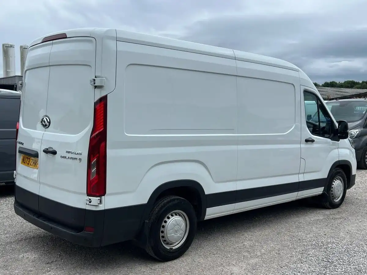 2023-maxus-deliver-9-big-9