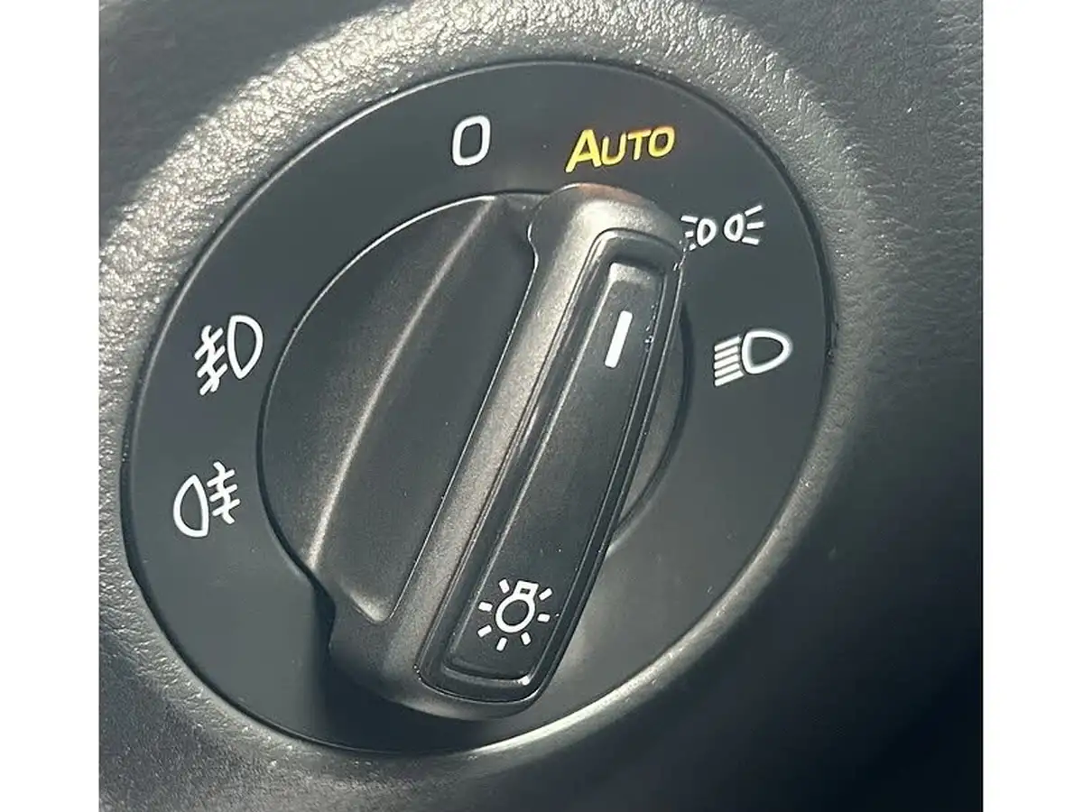 2018-skoda-fabia-10-tsi-colour-edition-big-14