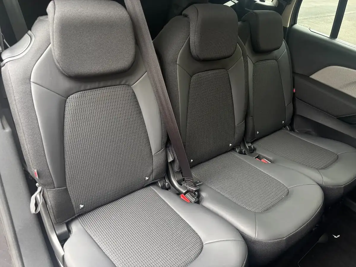 2021-citroen-grand-c4-spacetourer-15bluehdi-shine-eat8-big-11