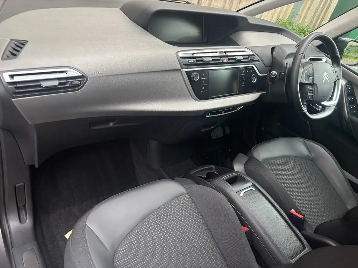 2021-citroen-grand-c4-spacetourer-15bluehdi-shine-eat8-big-7