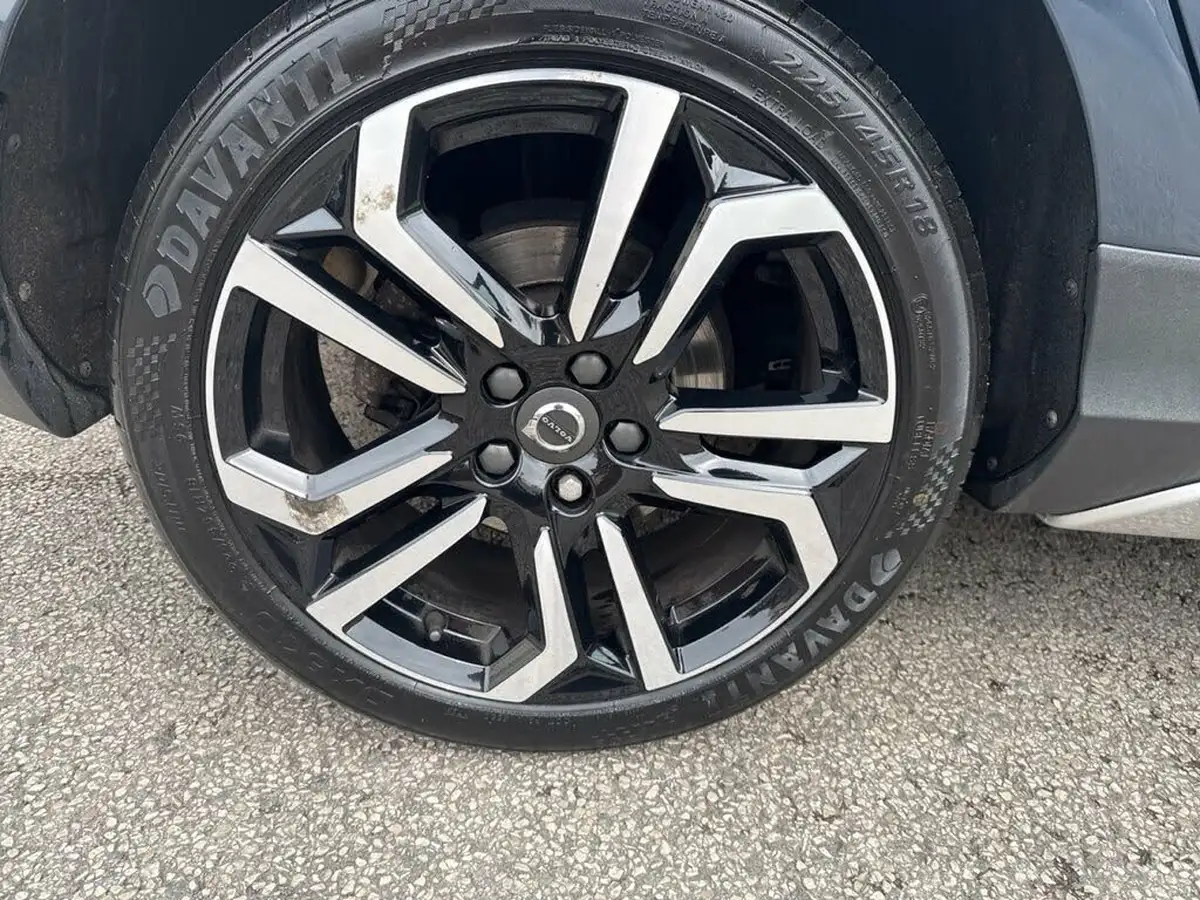 2018-volvo-v40-20td-d2-cross-country-pro-big-35