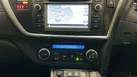 2014-toyota-auris-18-vvt-i-hsd-icon-plus-hatchback-small-12