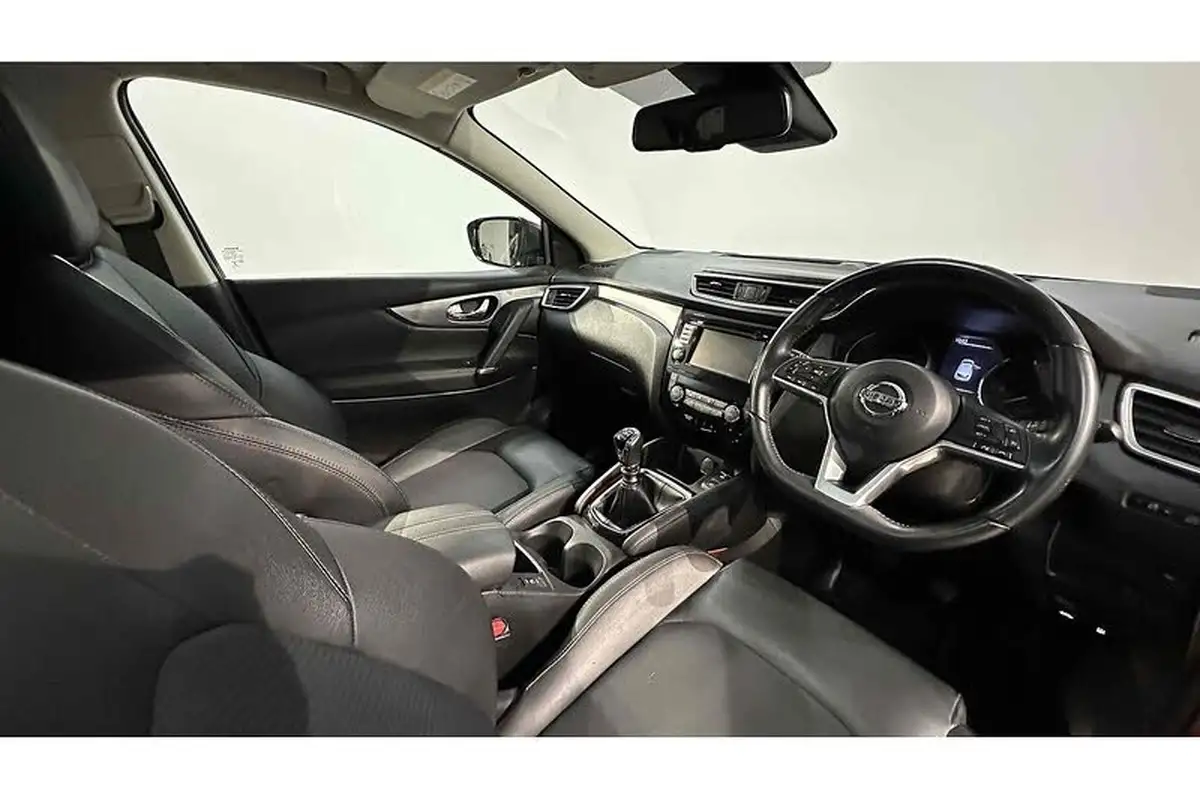 2018-nissan-qashqai-13-dig-t-tekna-160ps-big-27