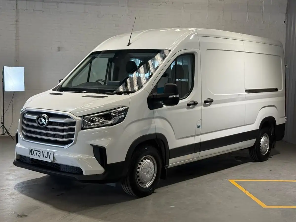 2023-maxus-deliver-9-big-35