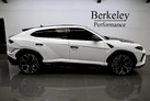 2023-lamborghini-urus-40-no-trim-small-1