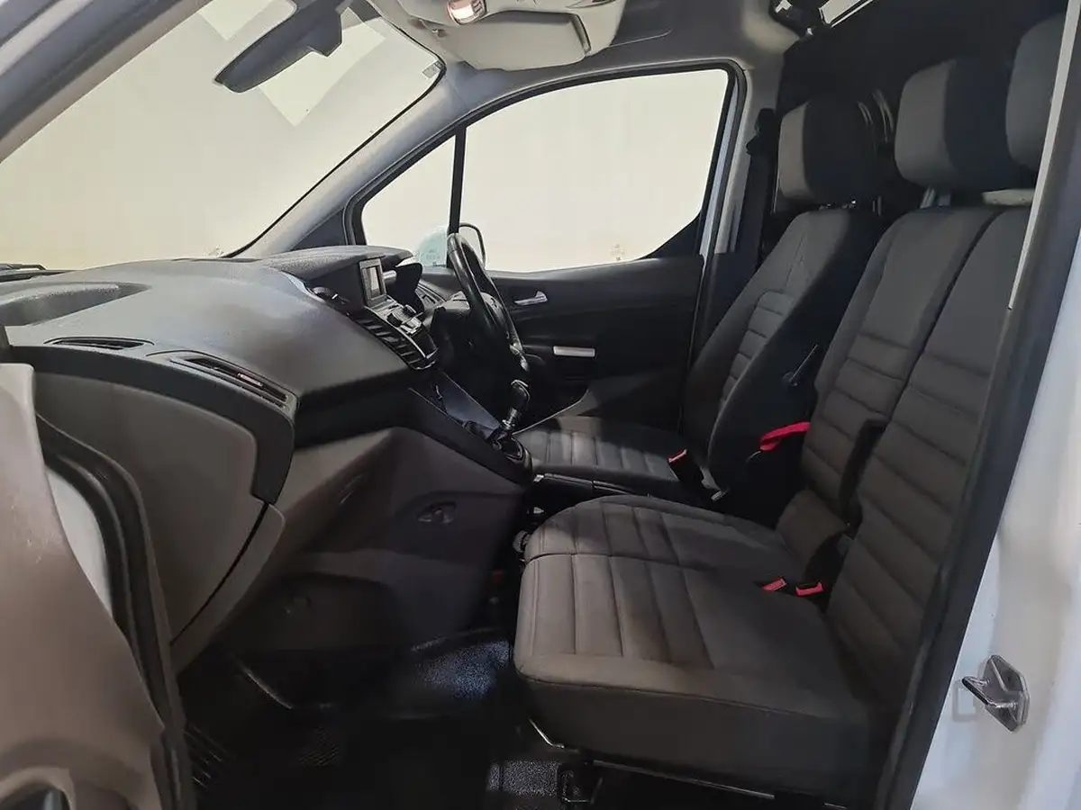 2019-ford-transit-connect-15-ecoblue-l2-240-limited-big-25