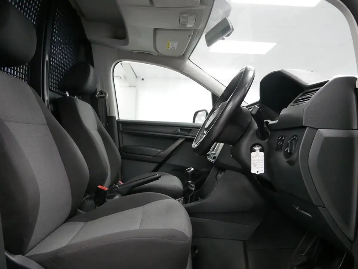 2020-volkswagen-caddy-20tdi-c20-trendline-bmt-big-12