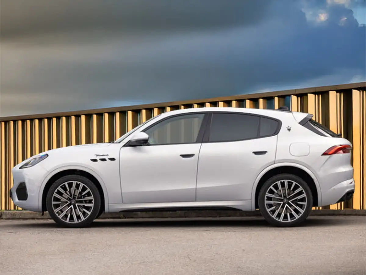 2024-maserati-grecale-20-modena-big-3