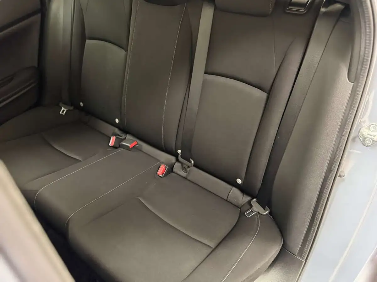2018-honda-civic-10-vtec-turbo-se-129ps-hatchback-5d-big-19