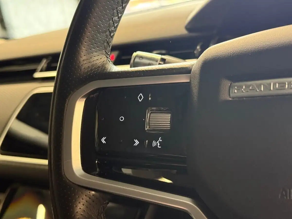 2022-land-rover-range-rover-velar-20-d200-r-dynamic-se-big-36