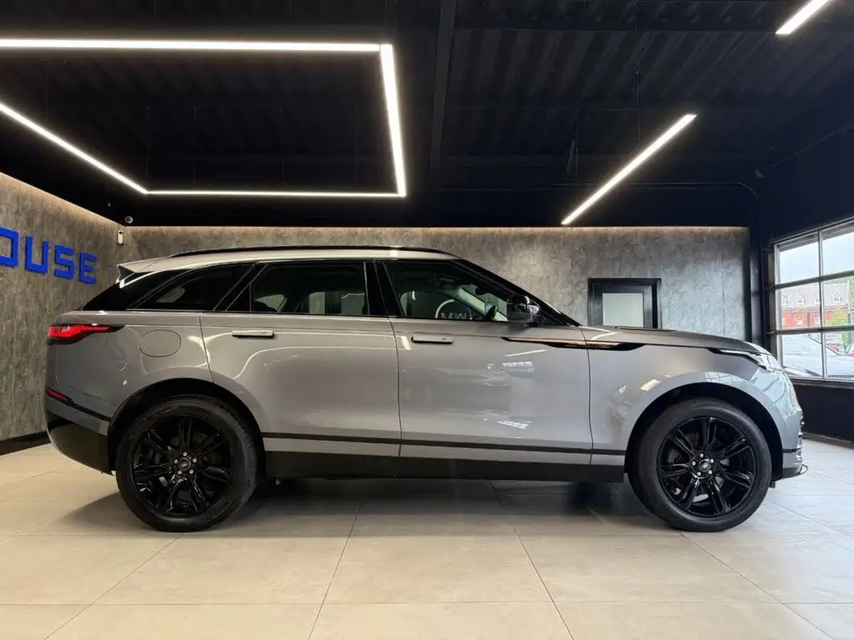 2022-land-rover-range-rover-velar-20-d200-r-dynamic-se-big-8