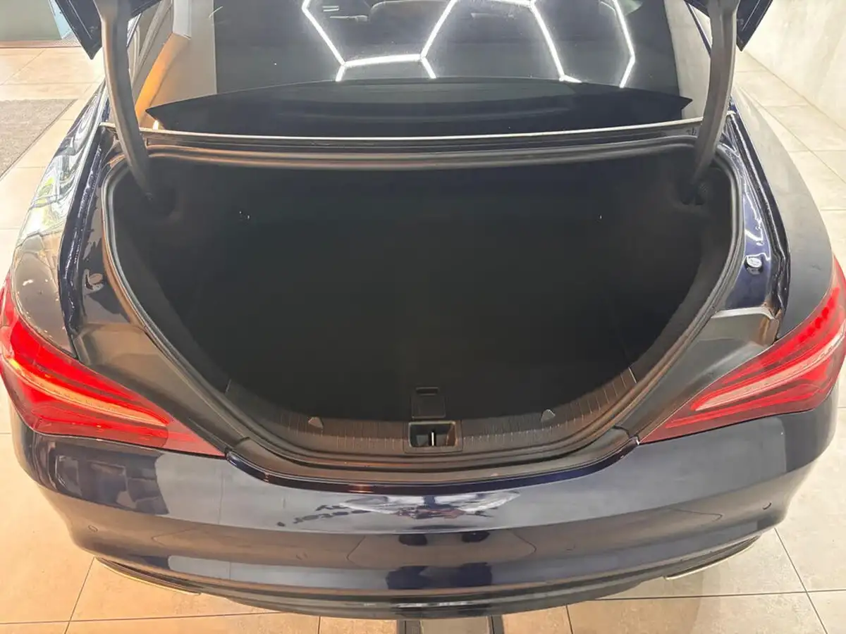 2017-mercedes-benz-cla-21d-cla-220-amg-line-coupe-4d-big-21