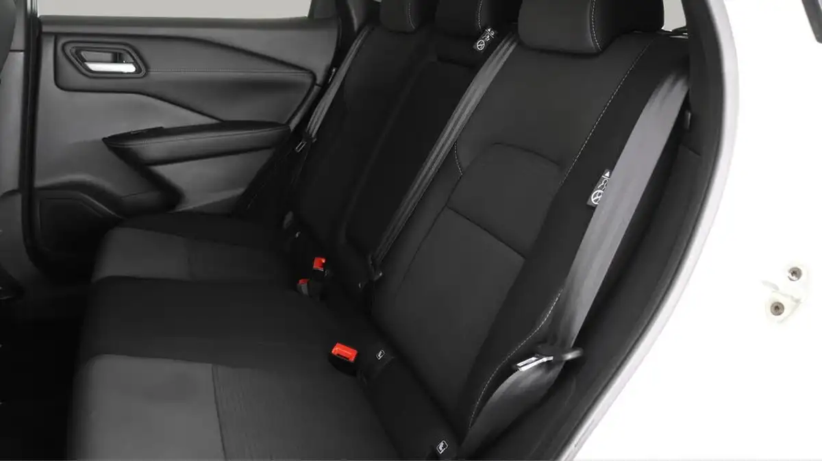 2022-nissan-qashqai-13-dig-t-n-connecta-140ps-big-16