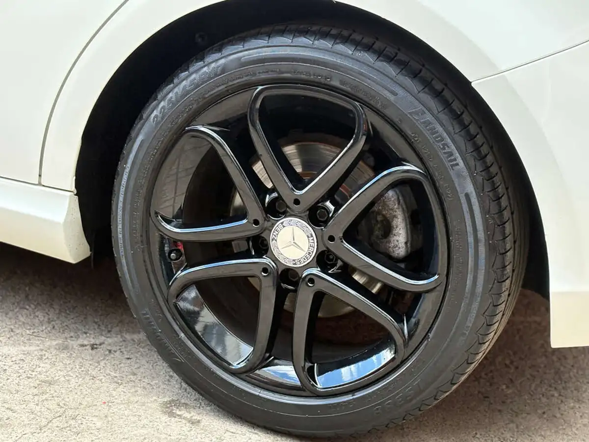 2015-mercedes-benz-a-class-15-cdi-a180-sport-109ps-big-13
