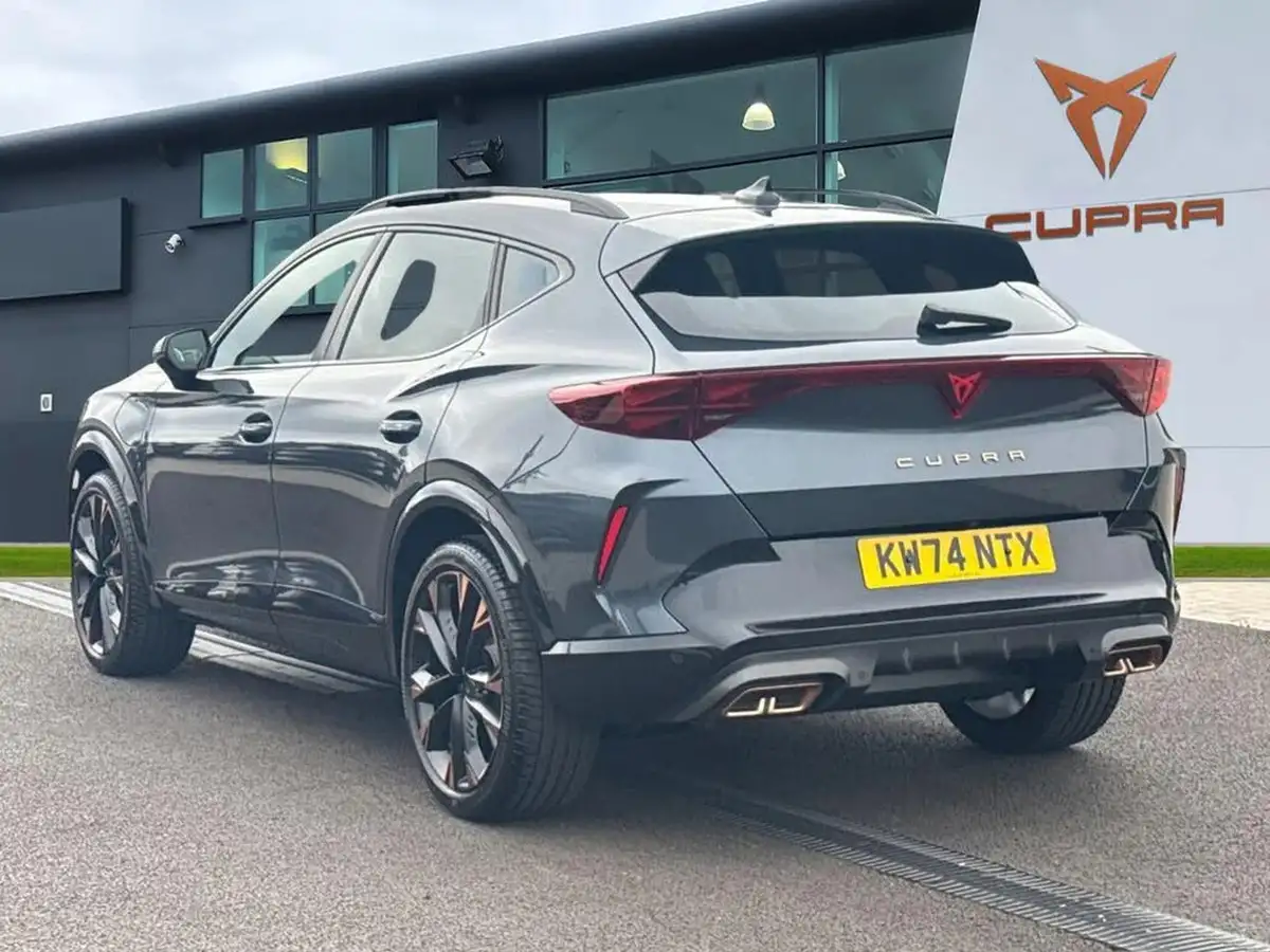 2024-cupra-formentor-15-e-hybrid-v3-big-1