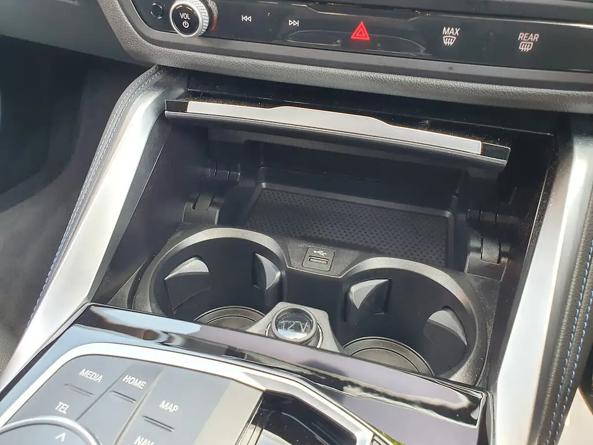 2023-bmw-2-series-30-m240i-big-36