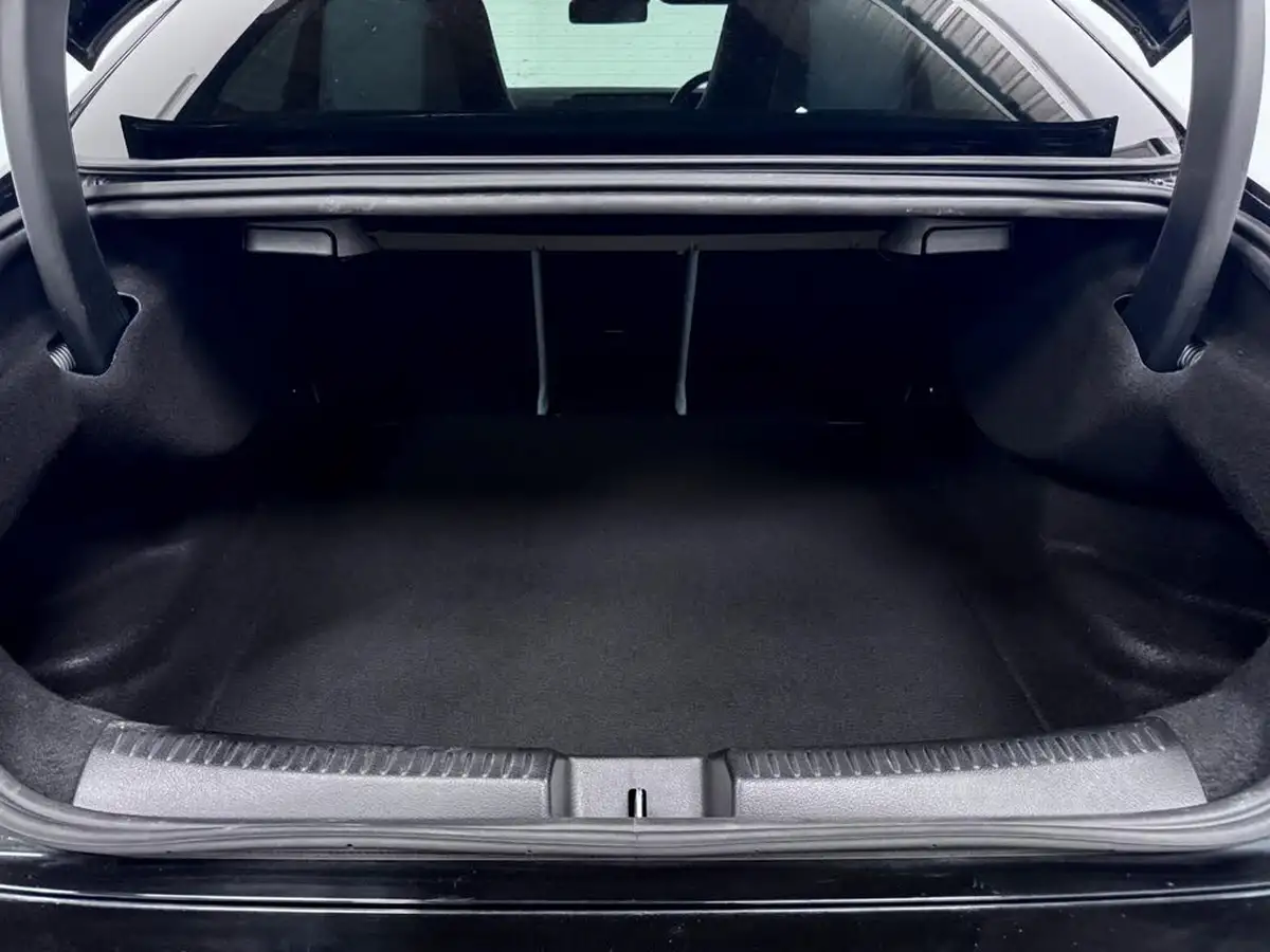 2023-mercedes-benz-cla-13-cla-200-amg-line-executive-coupe-4d-big-11