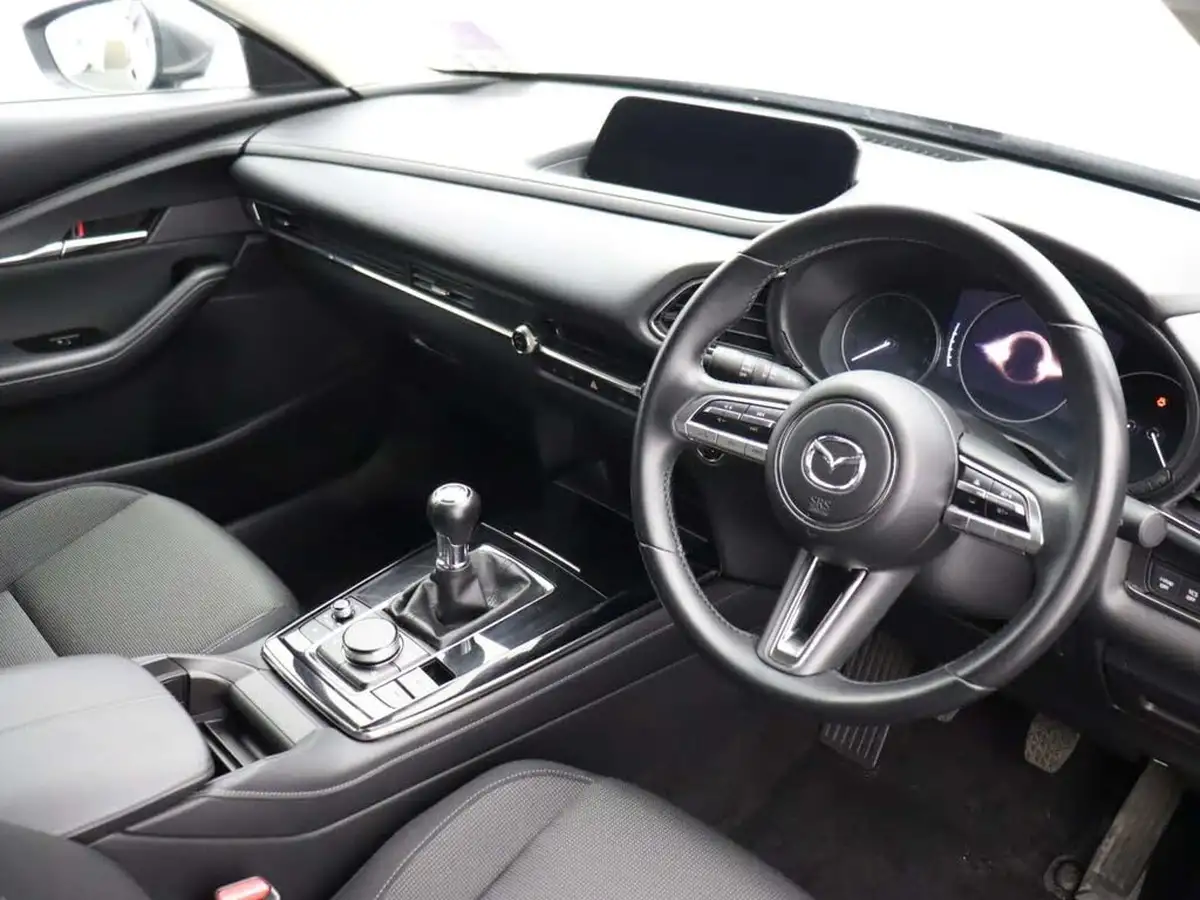 2022-mazda-cx-30-20-e-skyactiv-g-se-l-lux-big-18