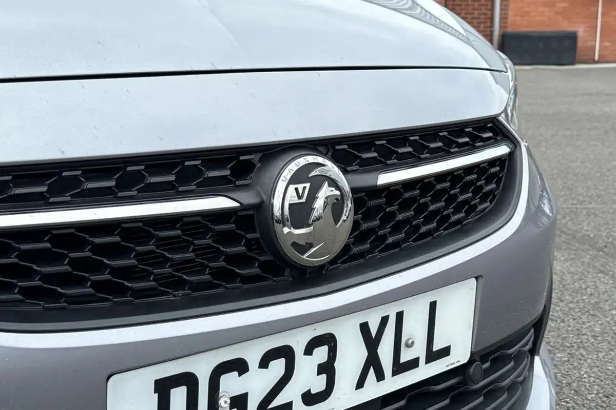 2023-vauxhall-corsa-12i-gs-big-25