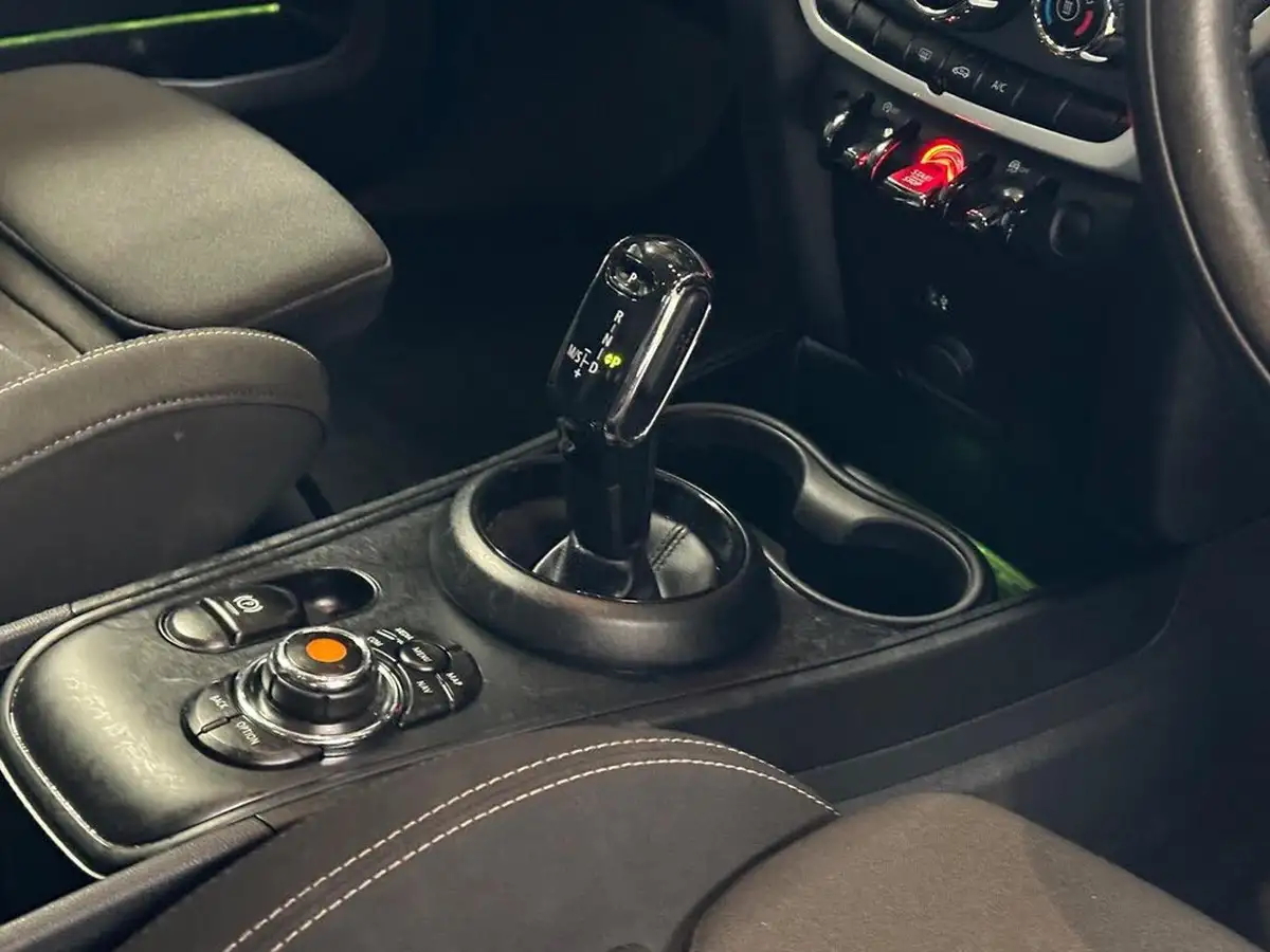 2019-mini-countryman-20-cooper-s-classic-auto-big-12