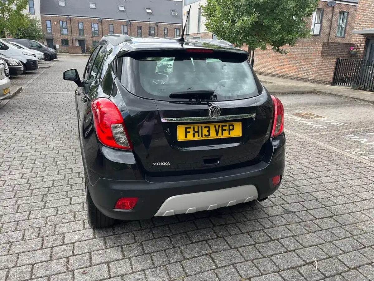 2013-vauxhall-mokka-16-exclusiv-big-11