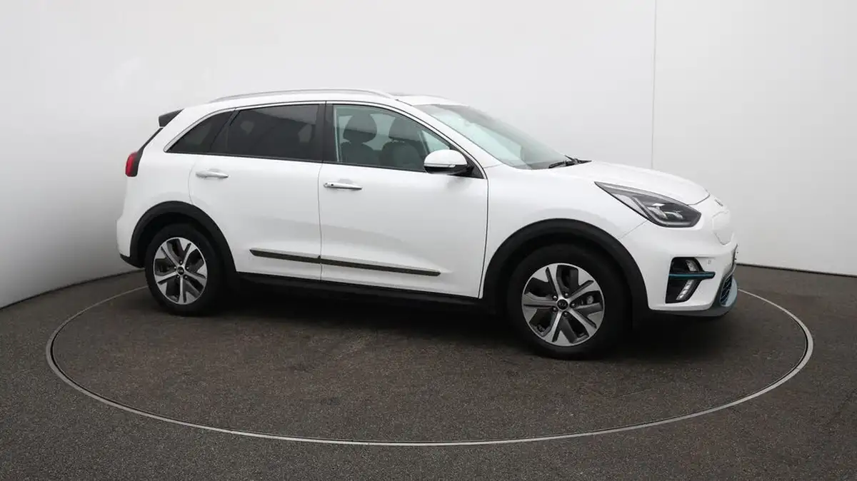 2020-kia-e-niro-ev-4-big-47
