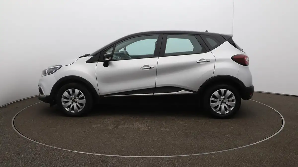 2020-renault-captur-09-tce-play-big-61