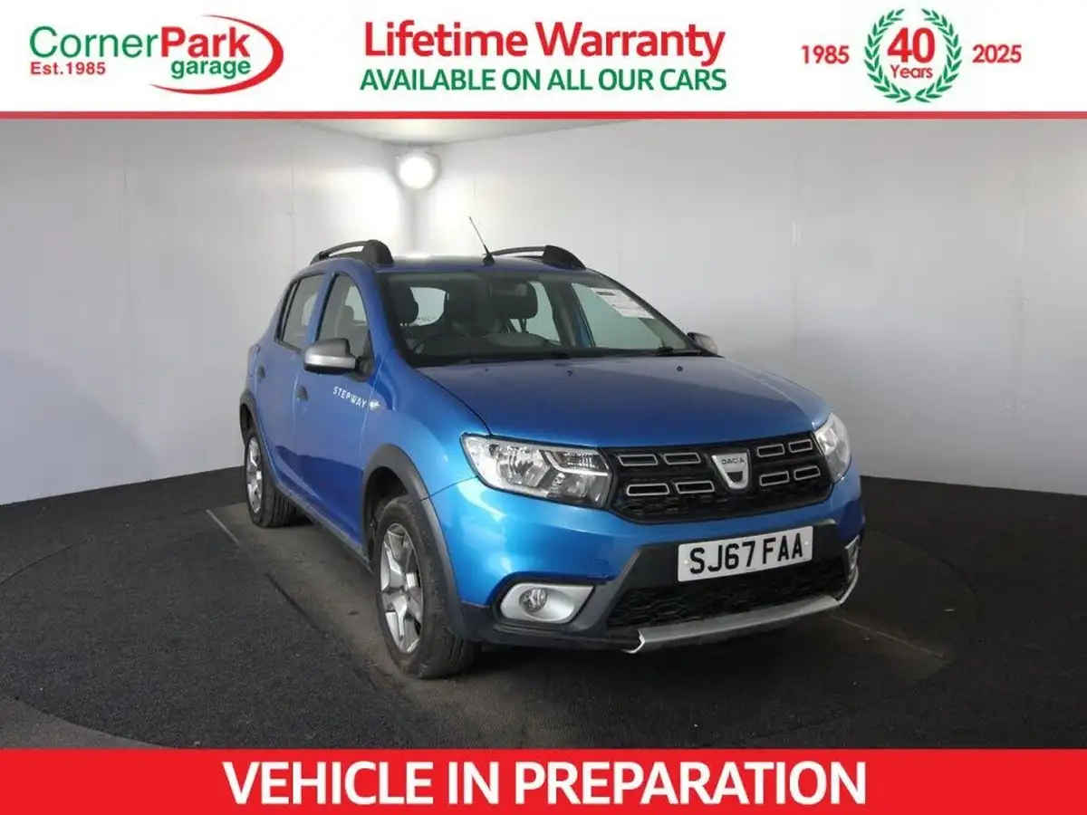 2017-dacia-sandero-stepway-09-tce-laureate-big-0