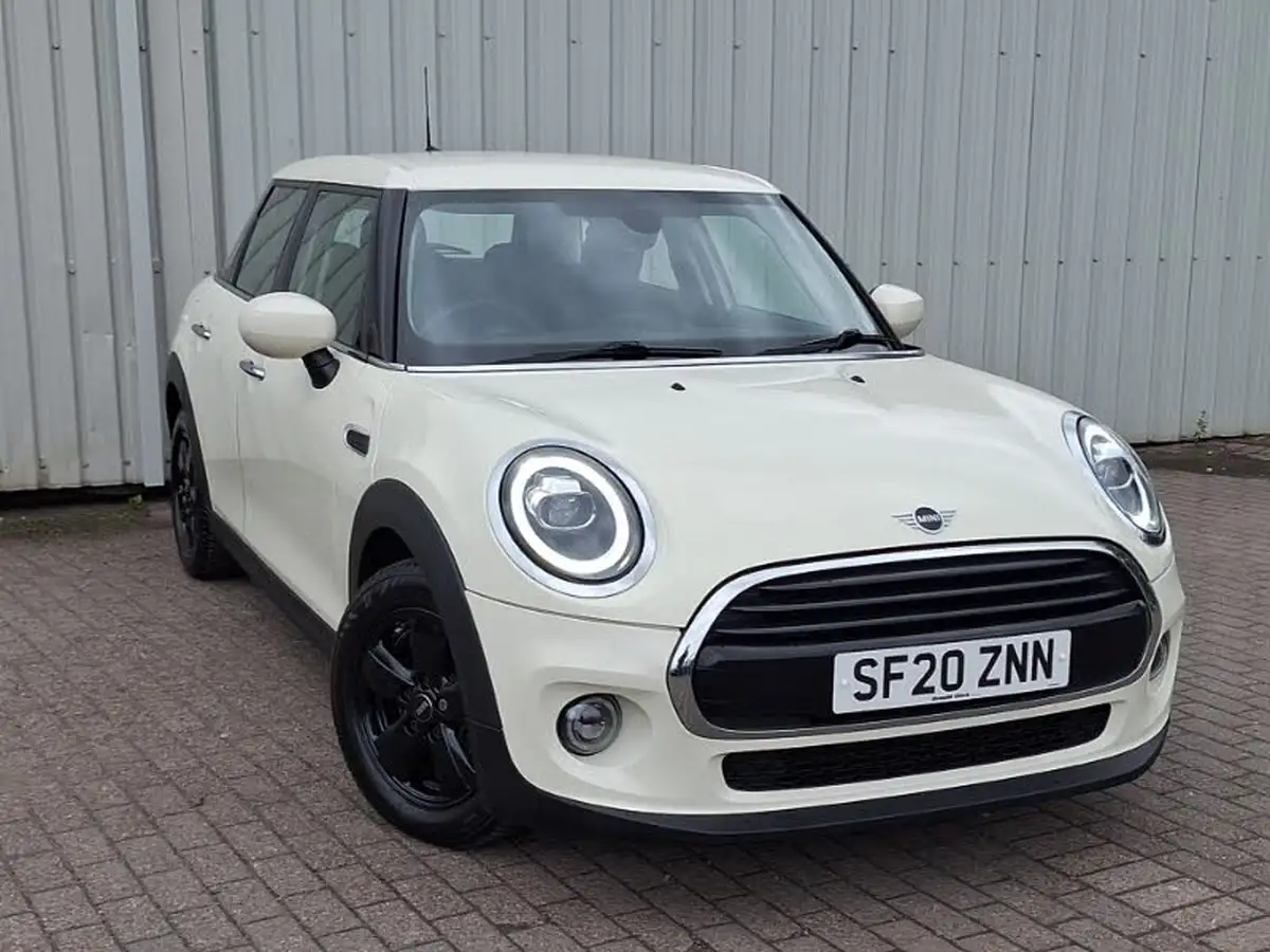 2020-mini-countryman-15-cooper-classic-auto-big-0