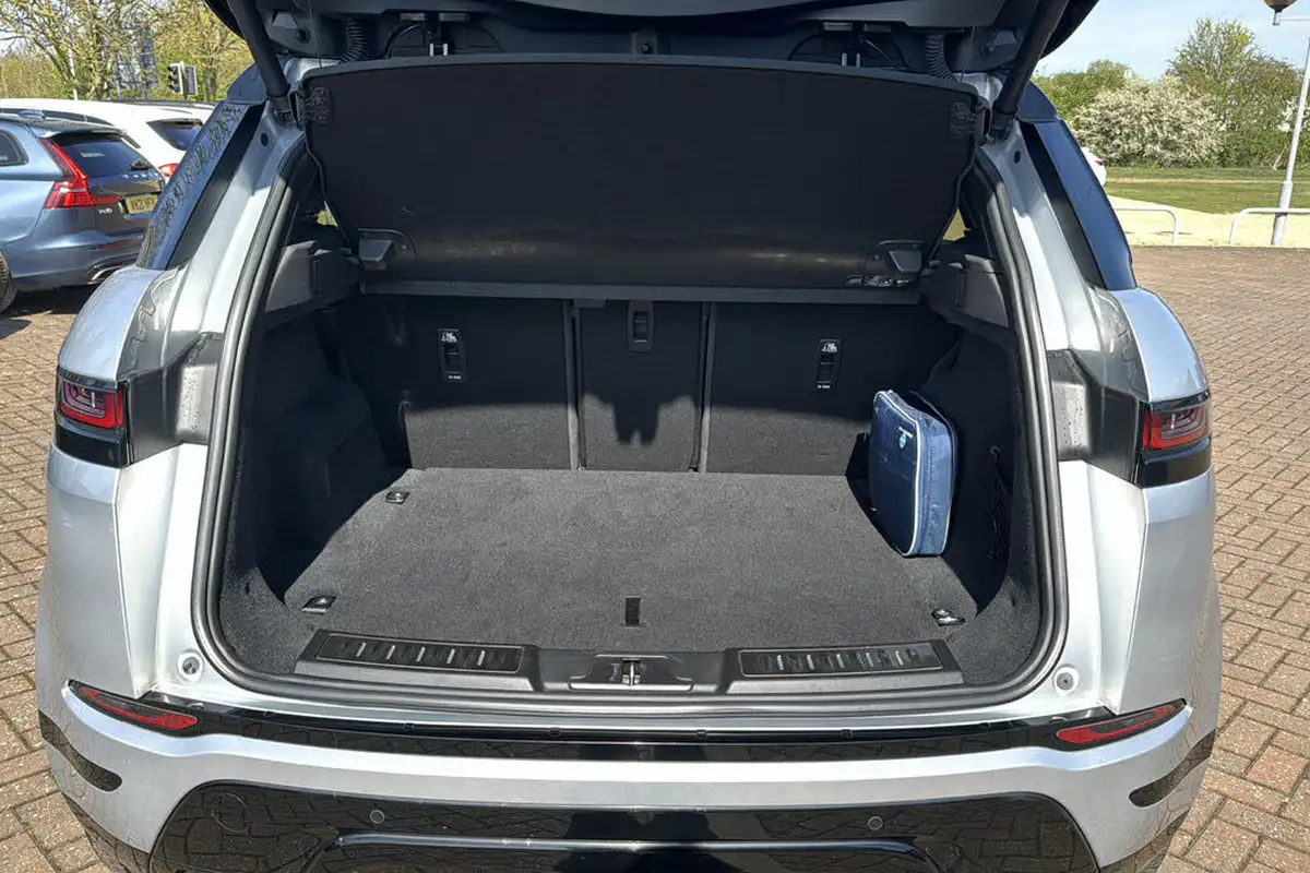 2019-land-rover-range-rover-evoque-20-p250-r-dynamic-hse-big-18