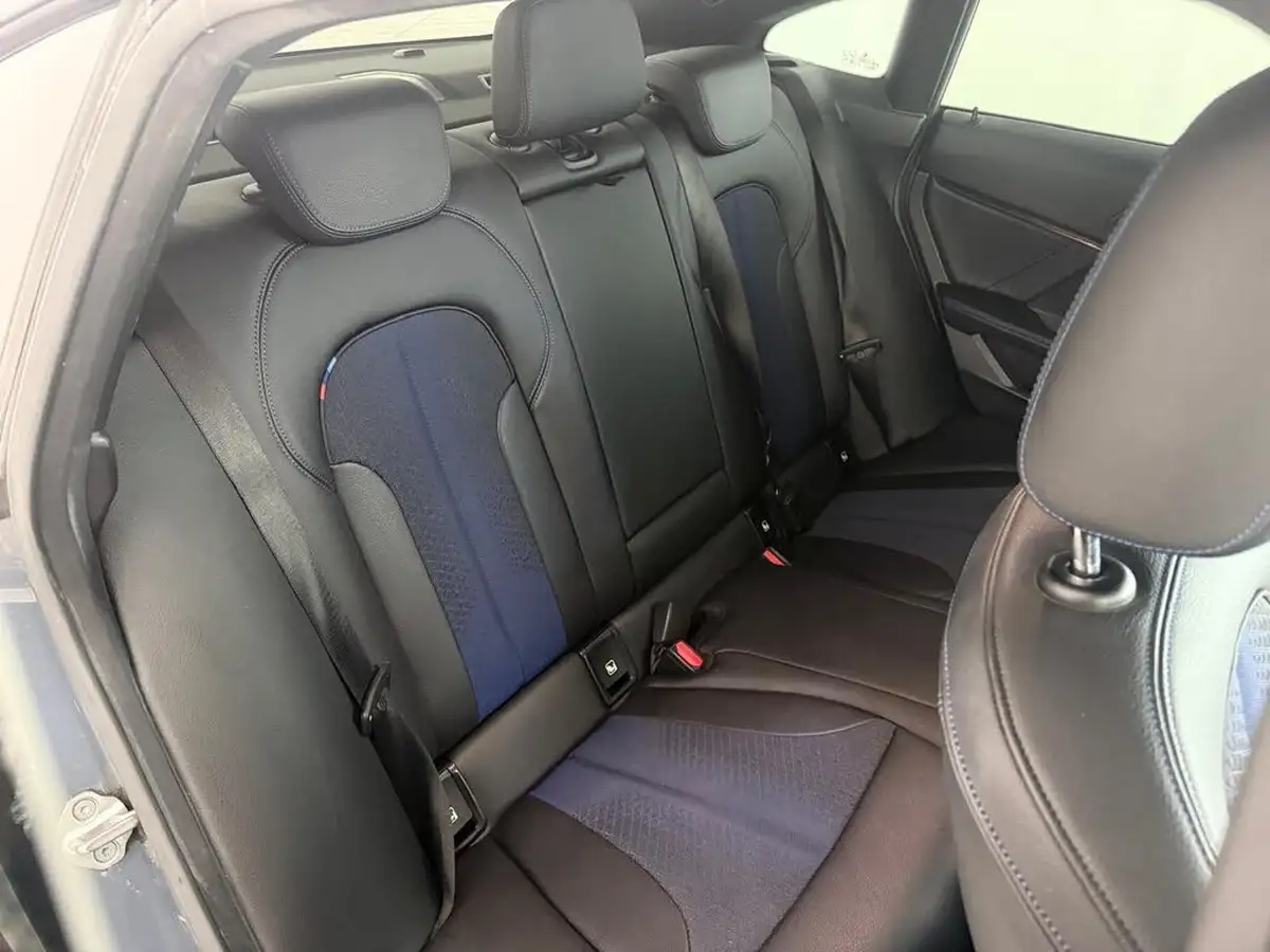 2022-bmw-2-series-15-218i-sport-lcp-coupe-4d-dct-big-10