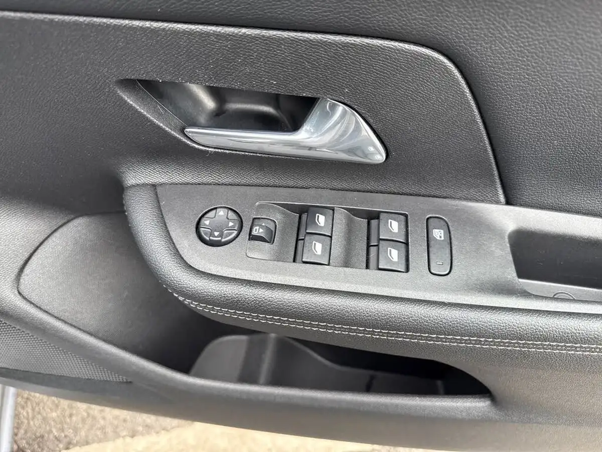 2021-vauxhall-mokka-12-sri-premium-130ps-big-19