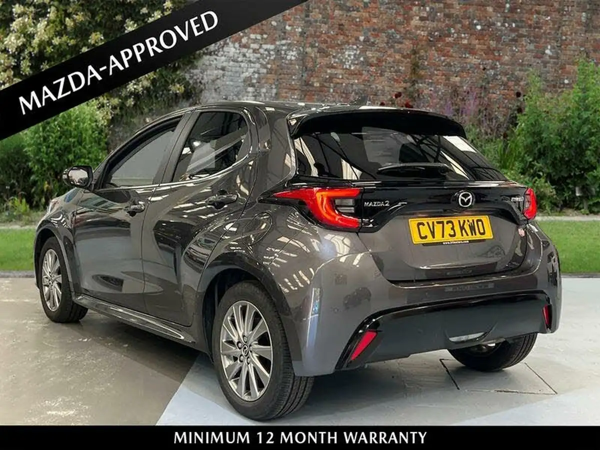 2023-mazda-mazda2-15-select-big-1