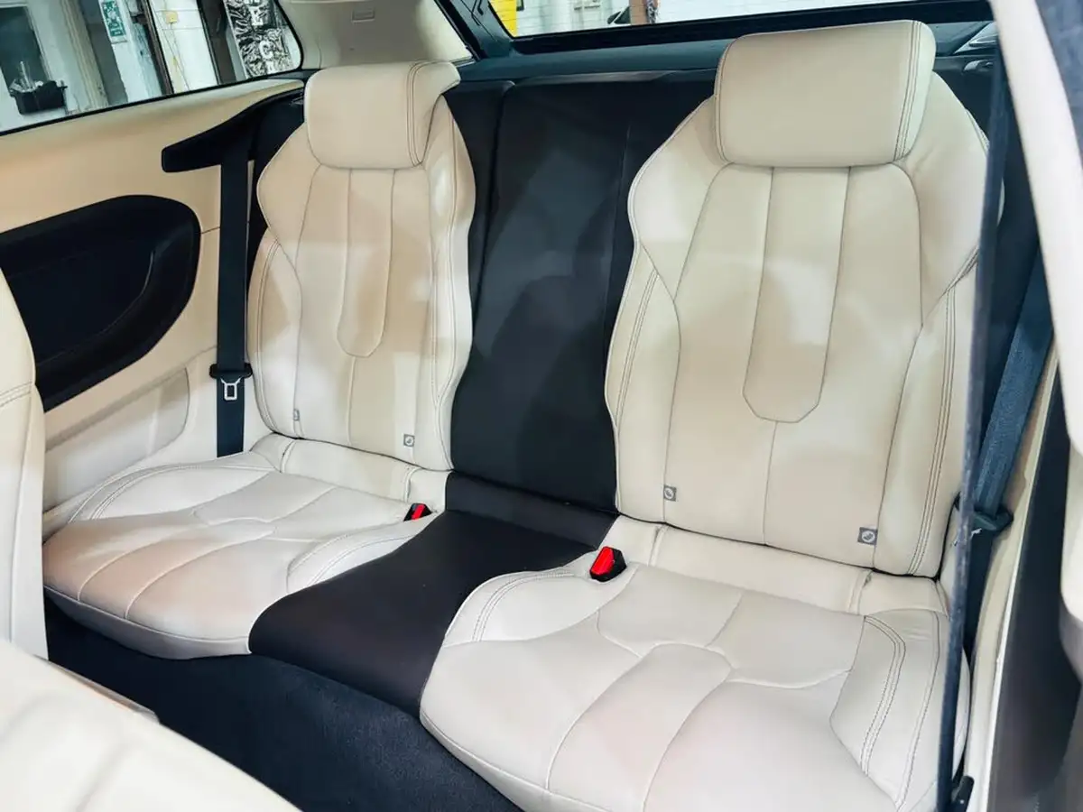 2011-land-rover-range-rover-evoque-22td-prestige-lux-190bhp-4x4-coupe-3d-auto-big-15