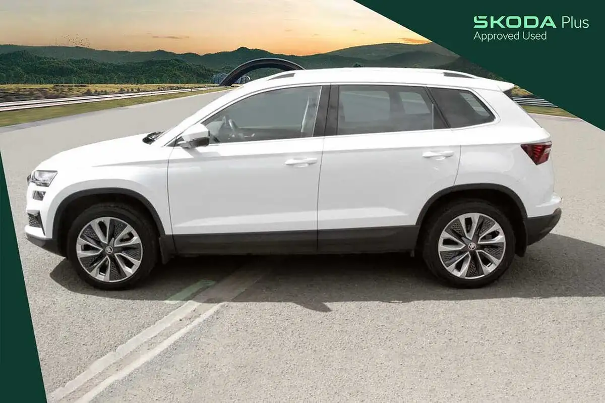 2022-skoda-karoq-15-tsi-se-l-big-10