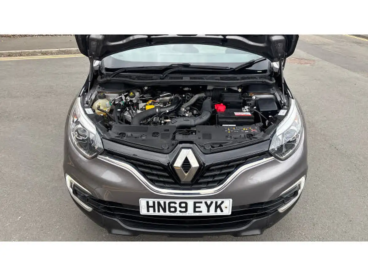2019-renault-captur-09-tce-iconic-big-7