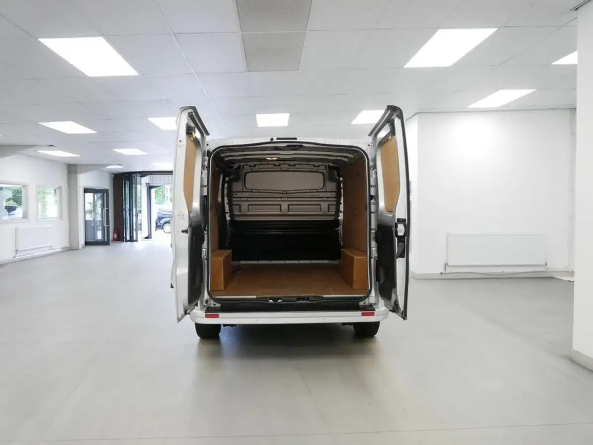2019-renault-trafic-16dci-sl27-120-premier-edition-panel-big-25