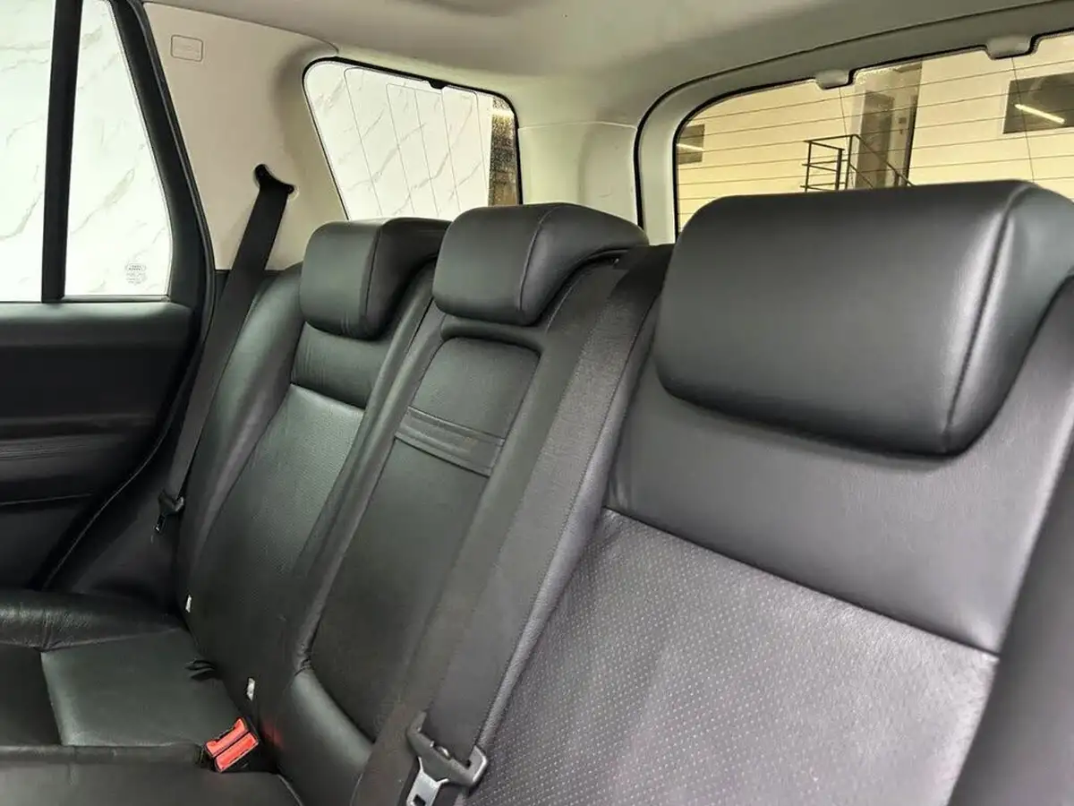 2010-land-rover-freelander-2-22td4e-gs-big-16