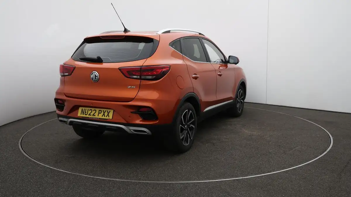 2022-mg-zs-suv-10t-gdi-exclusive-big-55