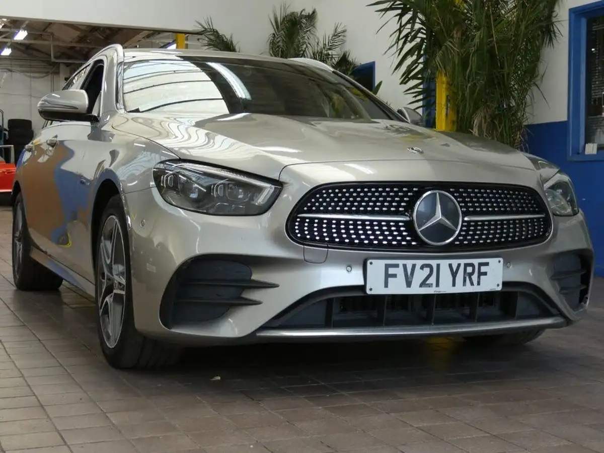 2021-mercedes-benz-e-class-20d-e300de-amg-line-eq-power-estate-5d-big-11