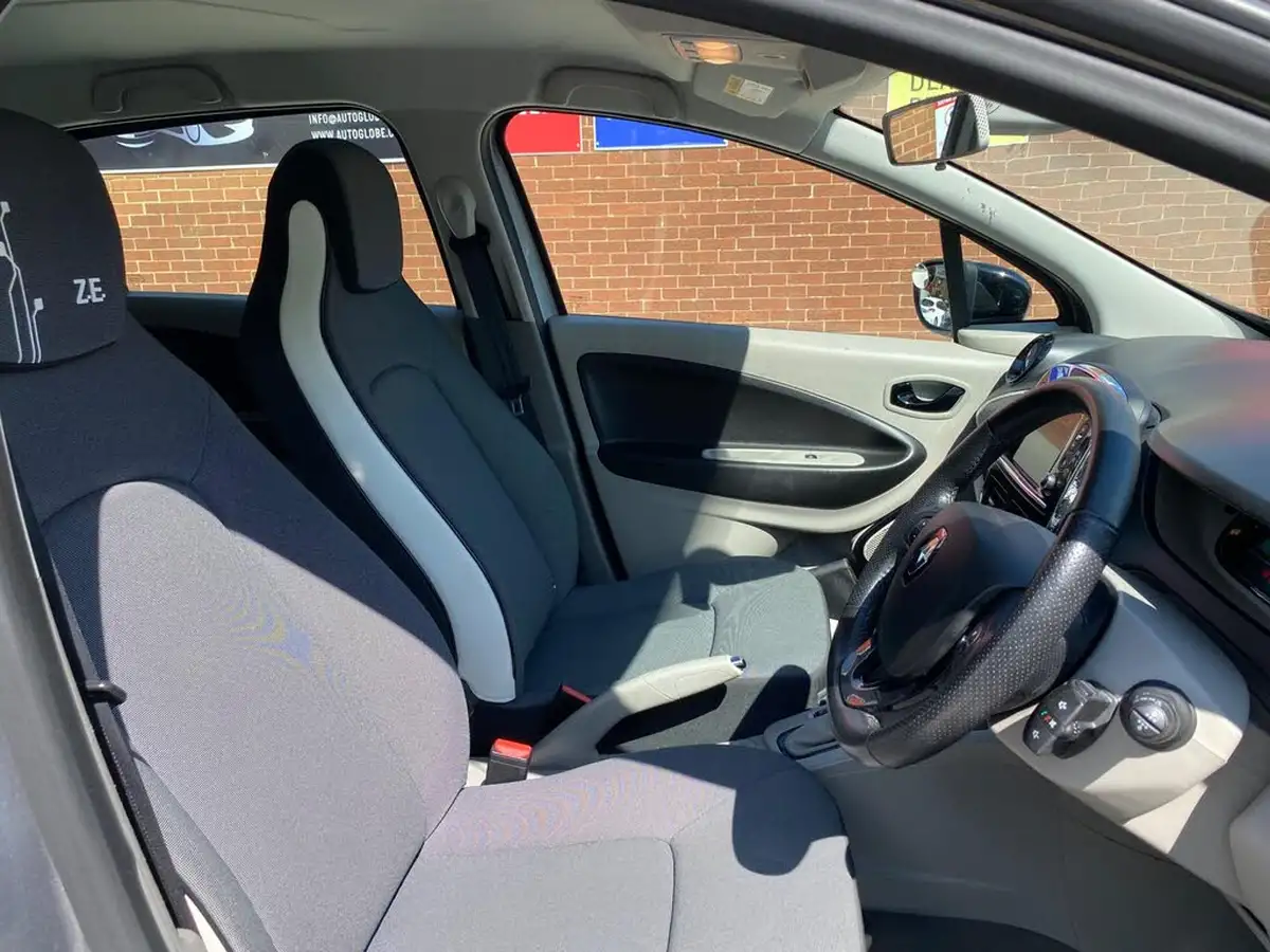 2018-renault-zoe-e-dynamique-nav-rapid-charge-big-31