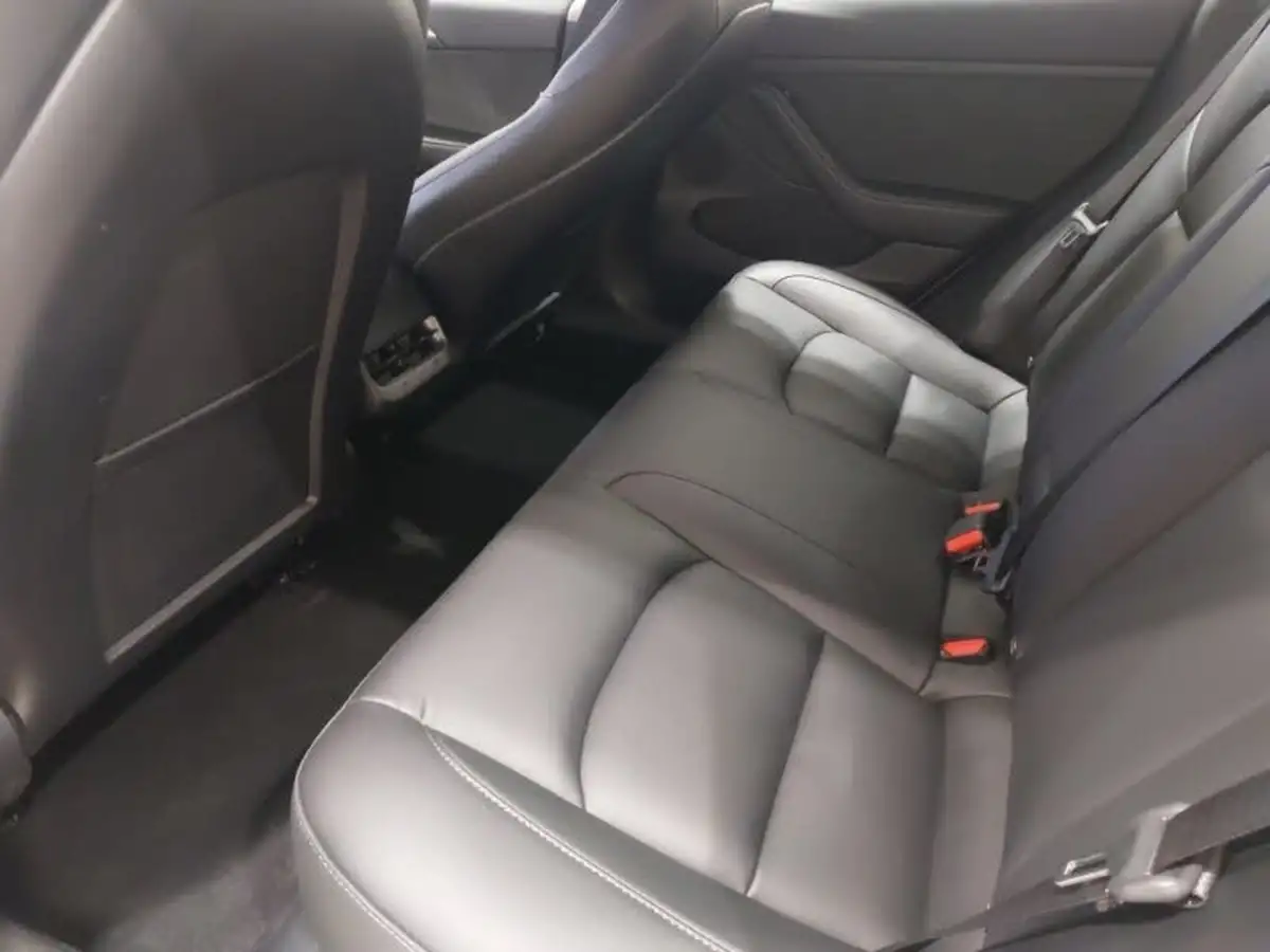 2023-tesla-model-3-e-long-range-346bhp-big-5