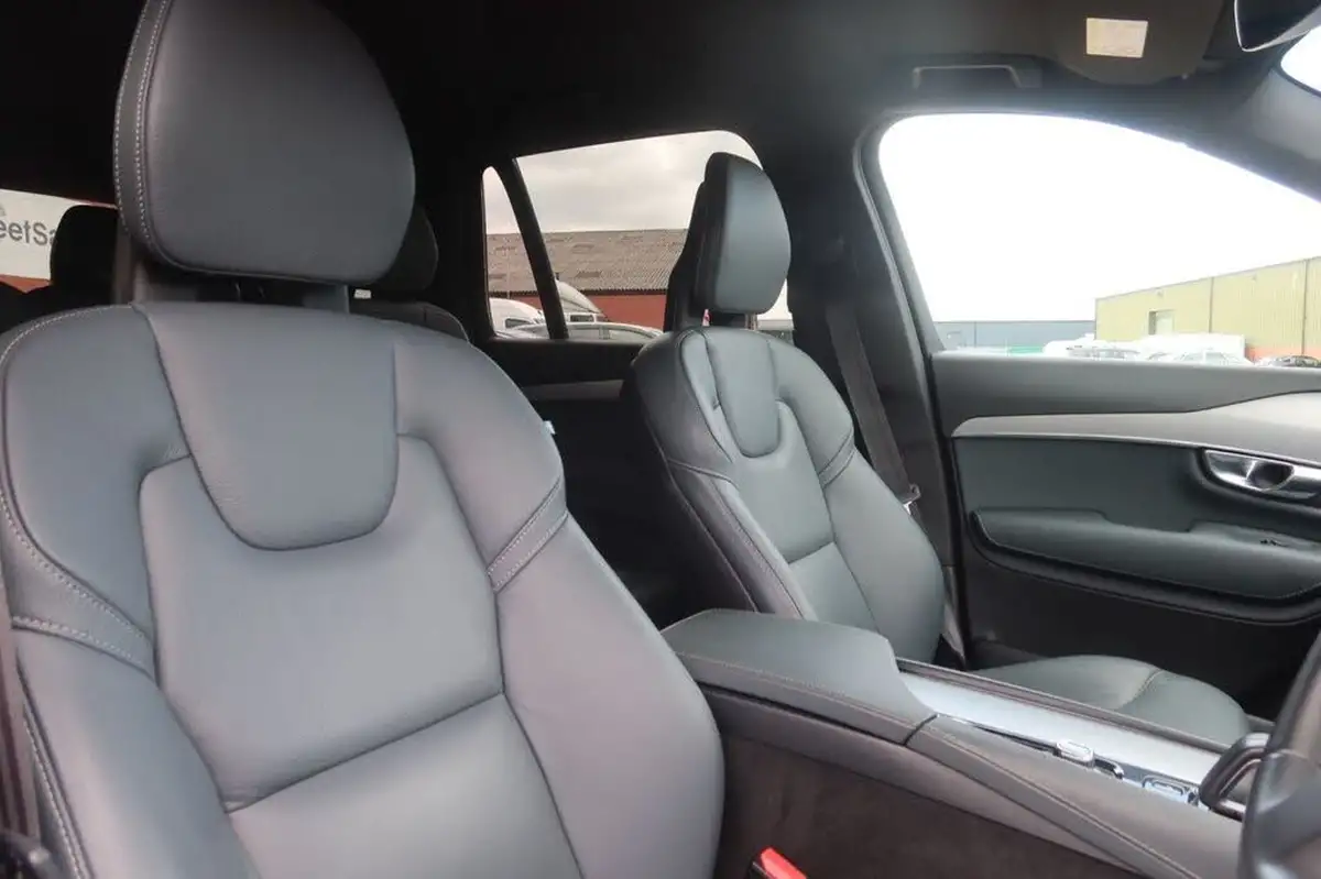 2021-volvo-xc90-20td-b5-momentum-big-13