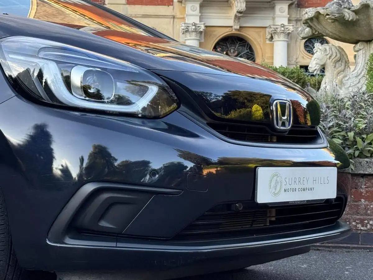 2021-honda-jazz-15-i-mmd-sr-109ps-big-27