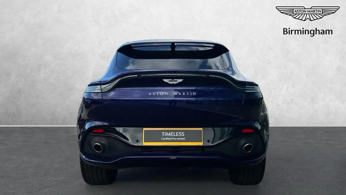2022-aston-martin-dbx-40-v8-big-12