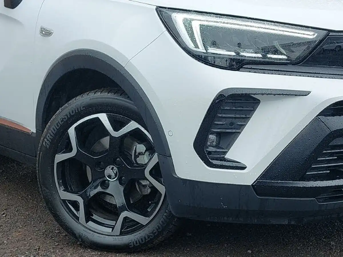 2022-vauxhall-crossland-12-ultimate-130ps-auto-big-8