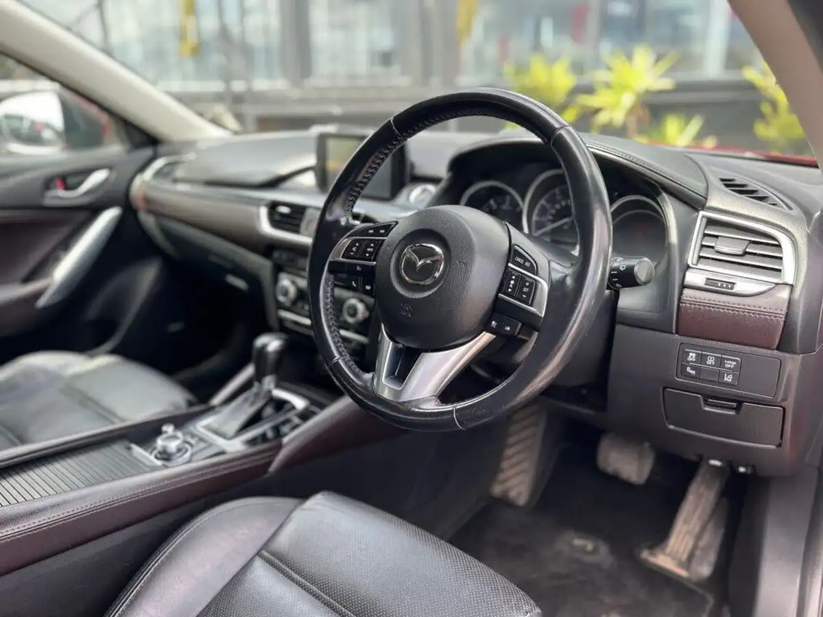 2015-mazda-mazda6-22td-sport-nav-175ps-tourer-5d-auto-big-13