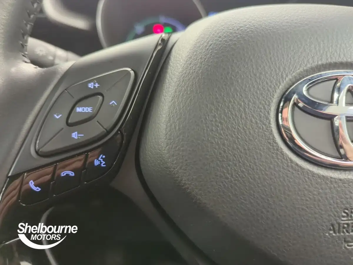 2021-toyota-c-hr-18-vvt-i-icon-big-22