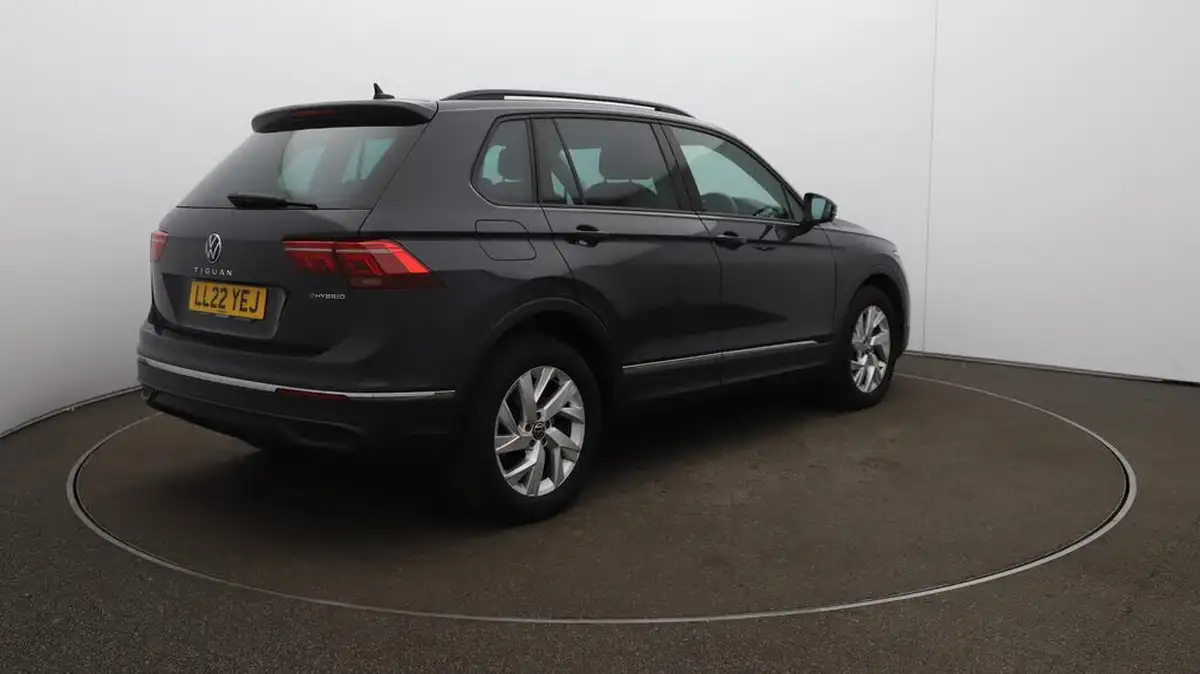 2022-volkswagen-tiguan-14-tsi-life-big-54